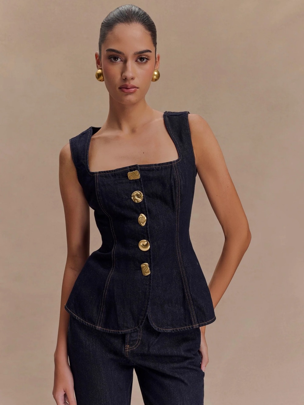 Neve Sleeveless Buttoned Denim Top - Washed Indigo Blue